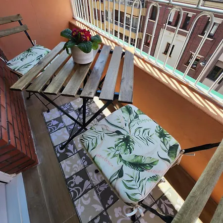 Casa Garden Edificio Rehabilitado Sin Ascensor * León