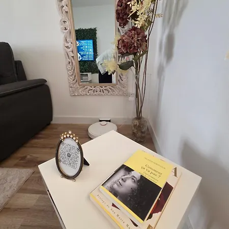 Casa Garden Edificio Rehabilitado Sin Ascensor Appartement León